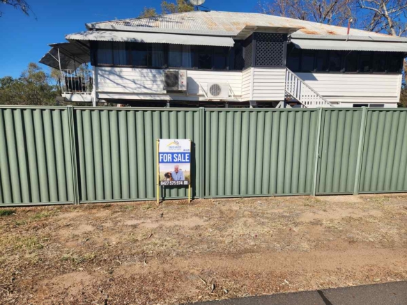 168 Shamrock Street Blackall