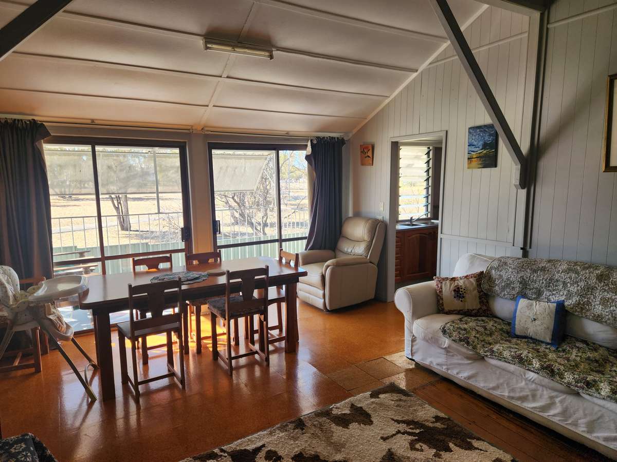 168 Shamrock Street Blackall