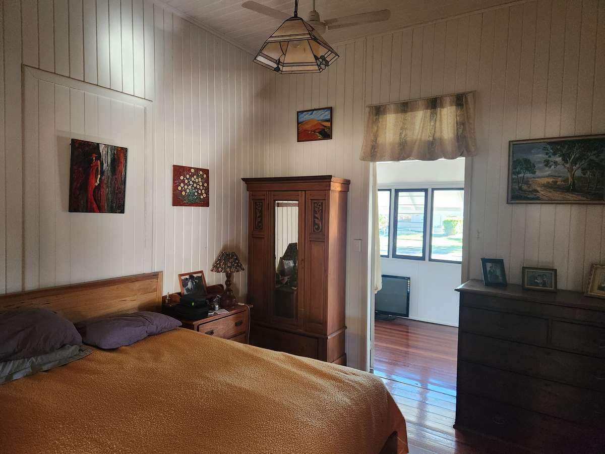 168 Shamrock Street Blackall