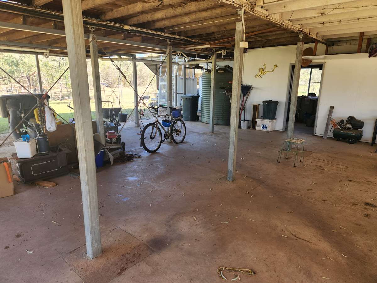 168 Shamrock Street Blackall